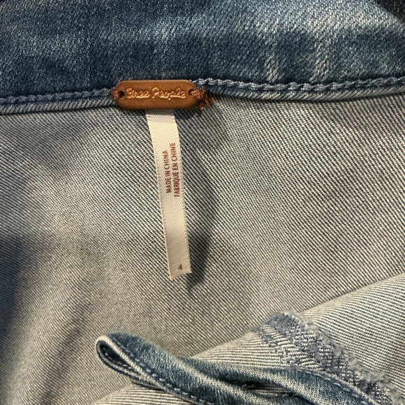 Free People Little Daisies Button Front Denim Mini Skirt Size 4 - Picture 6 of 8